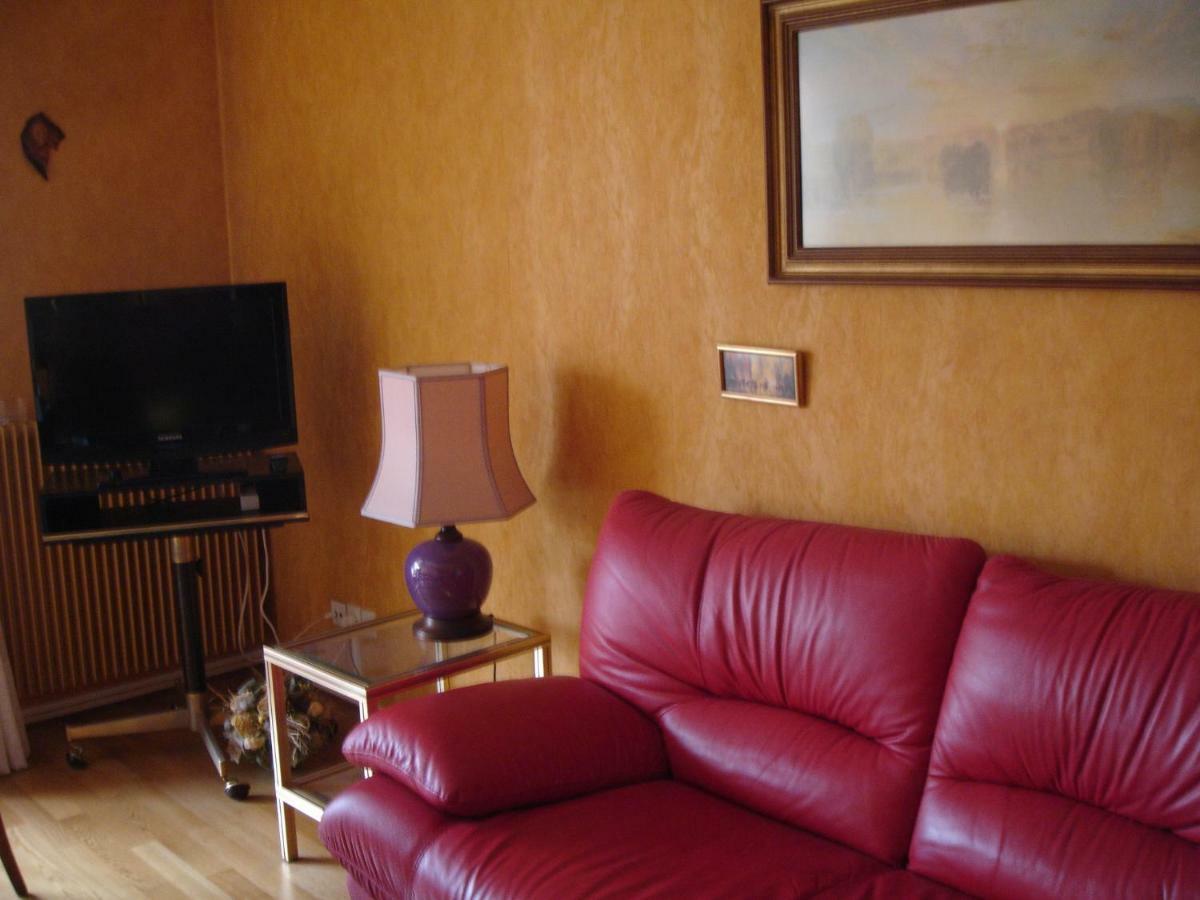 Patio Apartment Колмар Екстериор снимка